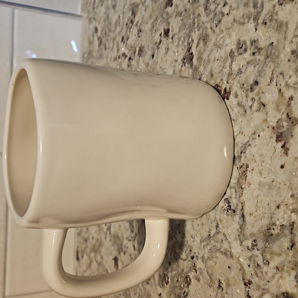 ☕️🔥RAE DUNN "COURAGEOUS" MUG - Picture 2 of 3